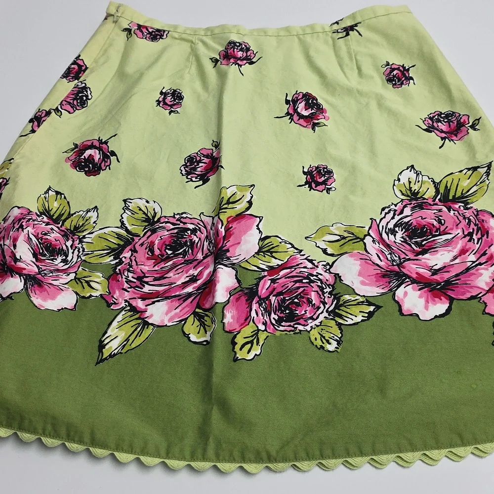 Liz Claiborne Floral A-Line Skirt Green Pink Roses Scallop Hem Gardenparty